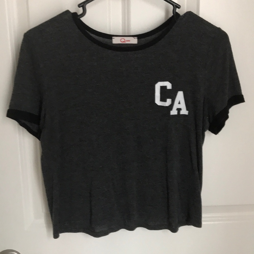 Short sleeve crop too